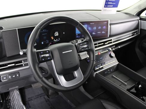 Used 2025 Hyundai Santa Fe SEL AWD/4WD image 4