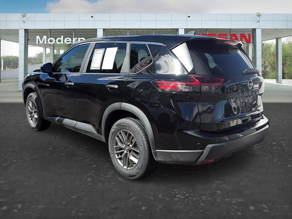 Certified 2024 Nissan Rogue S AWD/4WD image 3