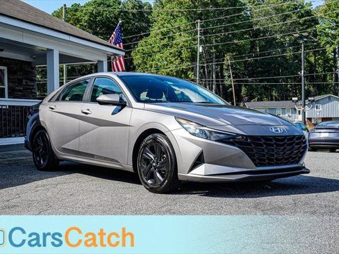 Used 2021 Hyundai Elantra SEL FWD image 9