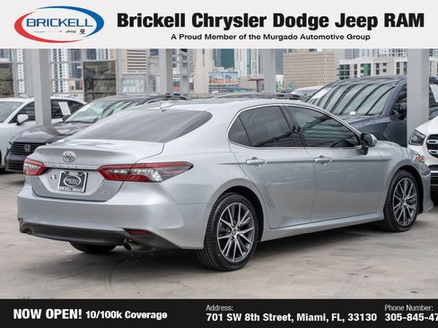 Used 2024 Toyota Camry XLE image 5