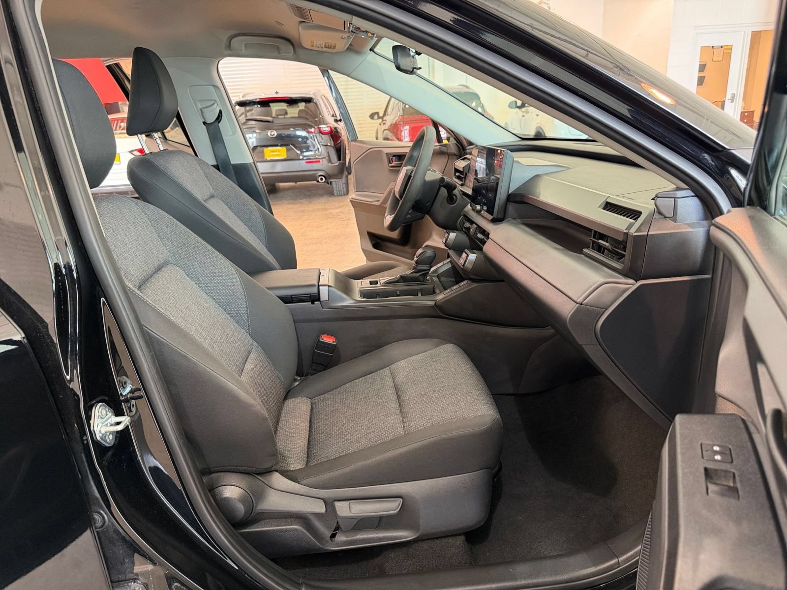 Used 2026 Toyota RAV4 LE AWD/4WD image 35