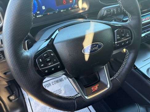 Used 2023 Ford Explorer ST w/ Equipment Group 401A image 16