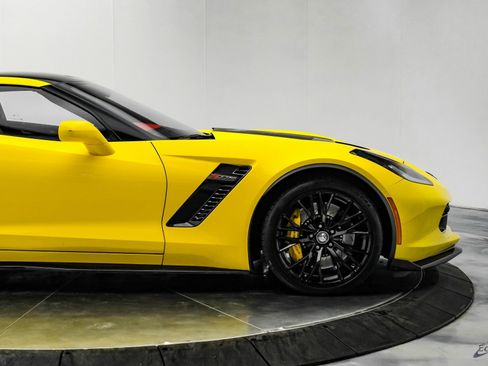 Used 2018 Chevrolet Corvette Z06 image 38