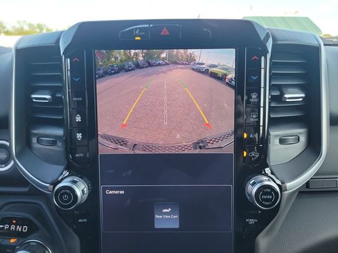 New 2026 RAM 1500 4x4 Crew Cab image 21