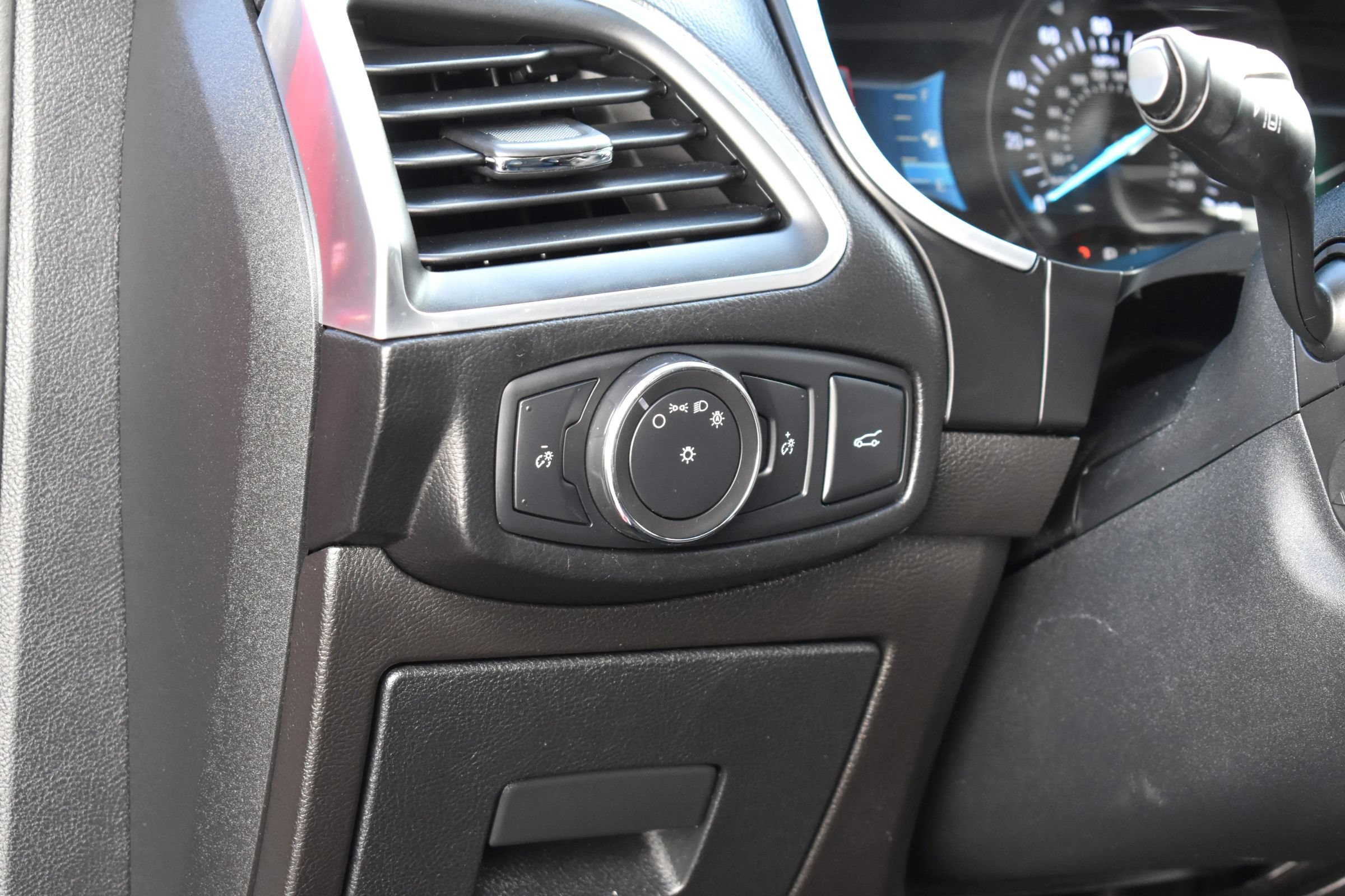 Used 2017 Ford Edge Sport w/ Equipment Group 401A AWD/4WD image 19