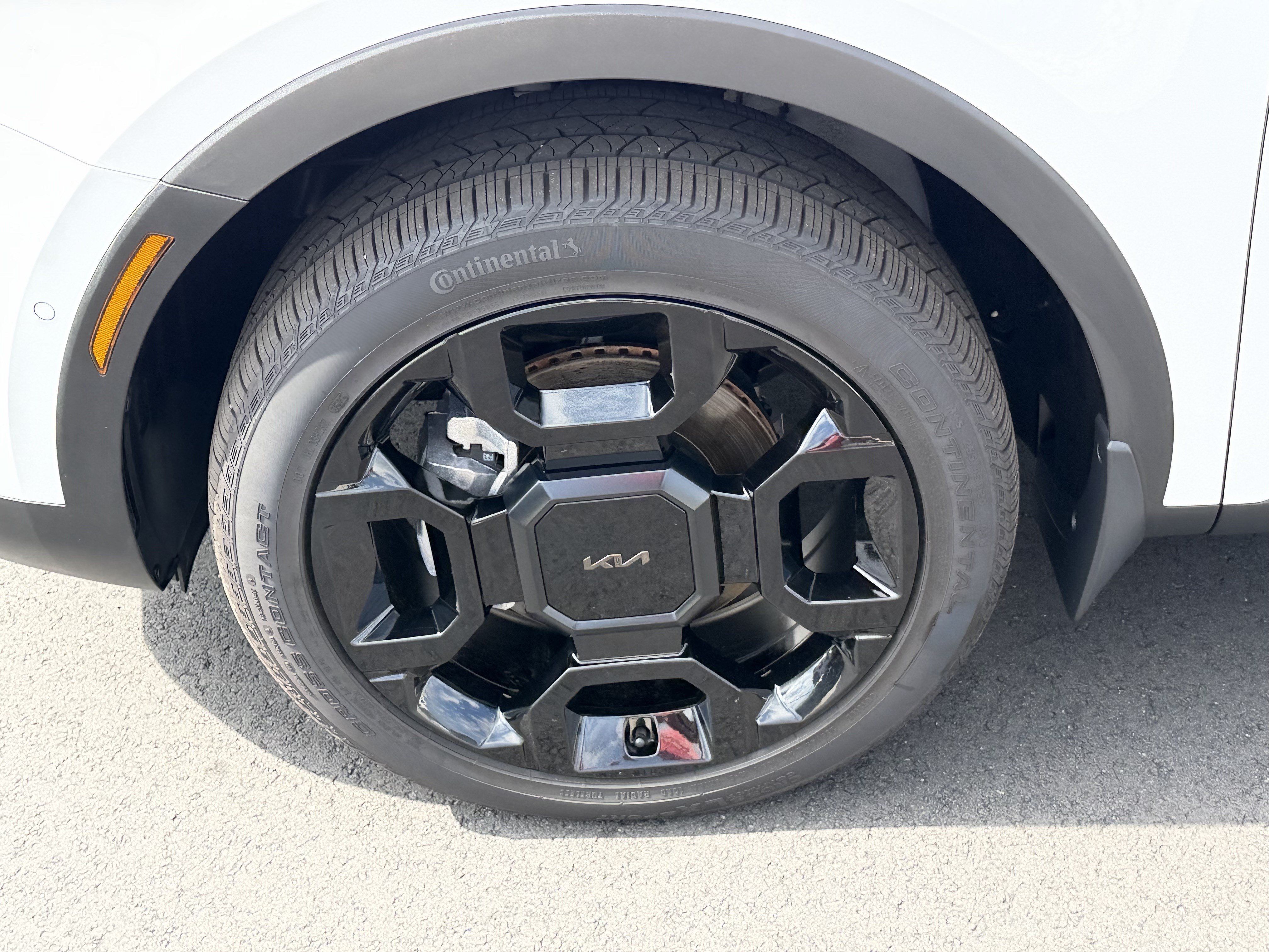 Certified 2026 Kia Sorento SX AWD/4WD image 11