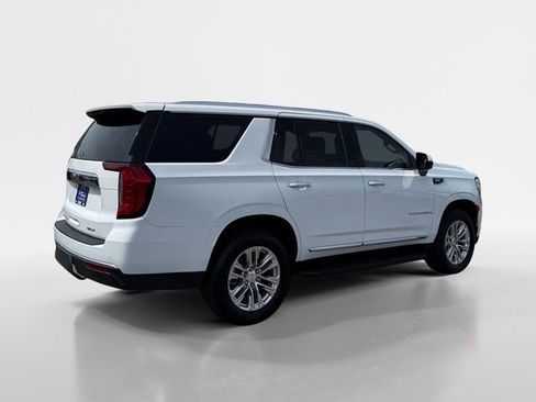 Used 2024 GMC Yukon SLT AWD/4WD image 5