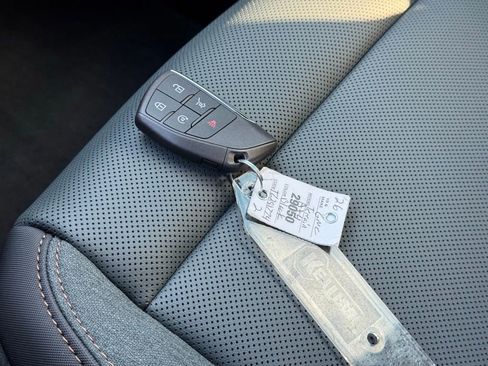 New 2026 GMC Terrain AT4 w/ Convenience Package III image 35