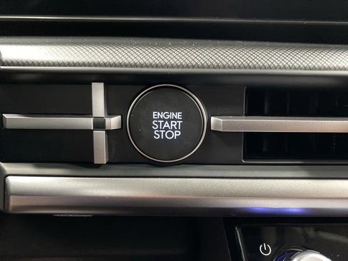 New 2026 Hyundai Santa Fe SE image 20