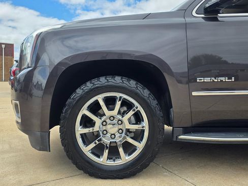 Used 2018 GMC Yukon XL Denali w/ Open Road Package AWD/4WD image 35