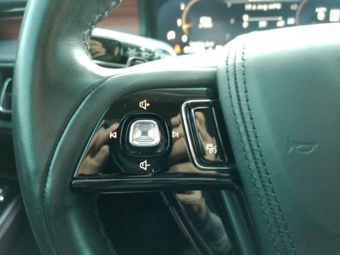Used 2024 Lincoln Aviator Reserve w/ Equipment Group 201A RWD image 43