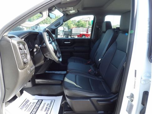 Used 2024 Chevrolet Silverado 3500 W/T w/ Snow Plow Prep Package AWD/4WD image 17
