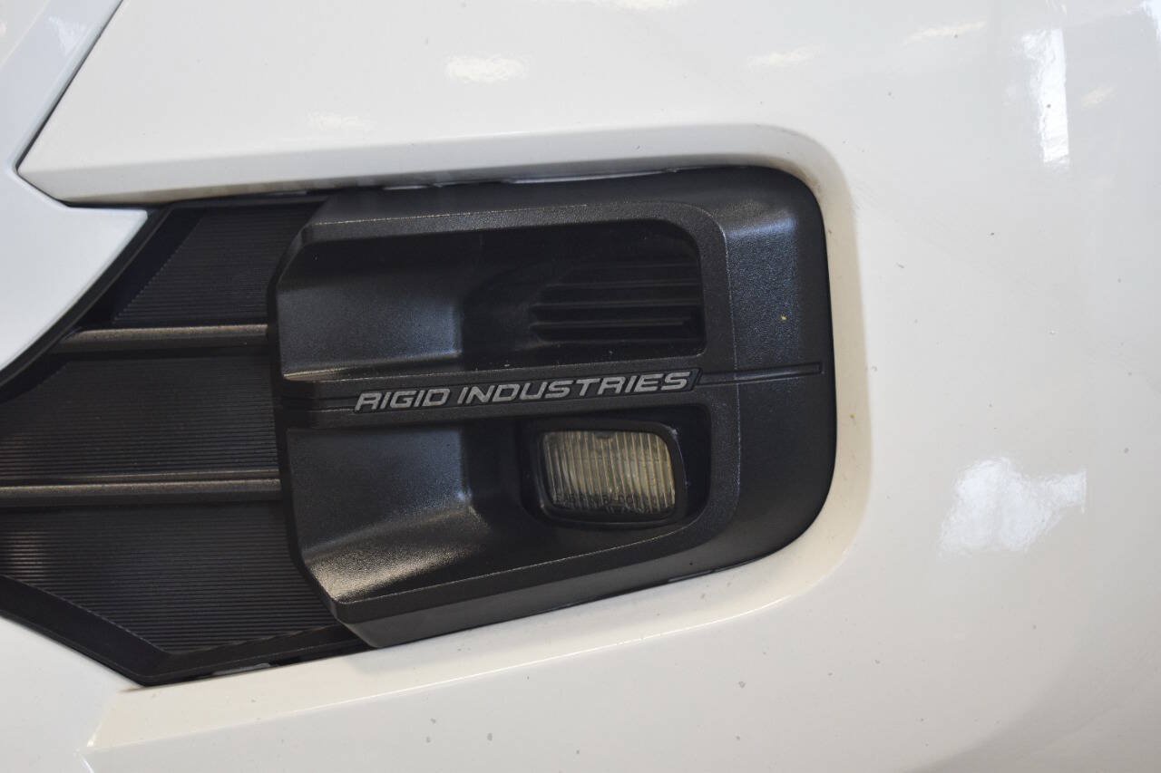 Used 2017 Toyota Tacoma TRD Pro AWD/4WD image 11