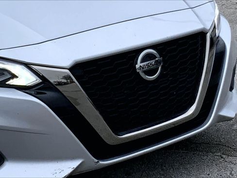 Used 2021 Nissan Altima 2.5 SR image 25