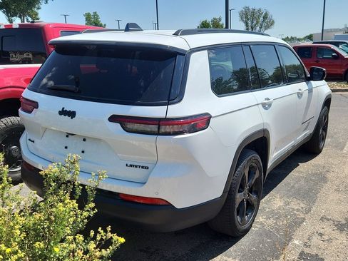 Certified 2025 Jeep Grand Cherokee L Limited w/ Luxury Tech Group II AWD/4WD image 4