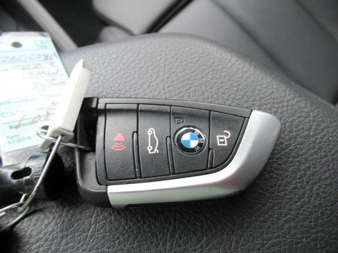 Used 2023 BMW X2 xDrive28i AWD/4WD image 28