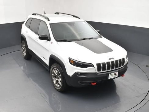 Used 2022 Jeep Cherokee Trailhawk AWD/4WD image 13