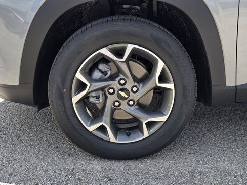 New 2026 Chevrolet Trax LT FWD image 14
