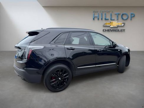 Used 2022 Cadillac XT5 Sportv w/ LPO, ONYX Package AWD/4WD image 4