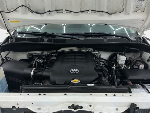 Used 2016 Toyota Sequoia Platinum AWD/4WD image 45