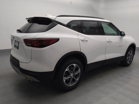 Used 2024 Chevrolet Blazer LT w/ Convenience Package FWD image 10
