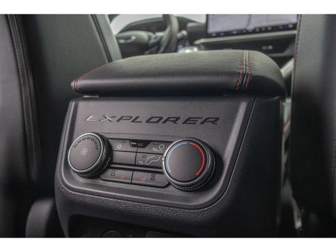 Used 2025 Ford Explorer ST w/ Sun And Sound Package AWD/4WD image 13
