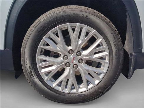 Used 2026 GMC Acadia Elevation w/ Elevation Premium Package image 22