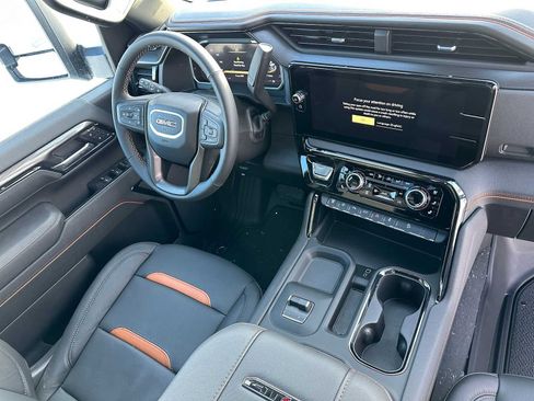 New 2026 GMC Sierra 3500 AT4 w/ Technology Package AWD/4WD image 11