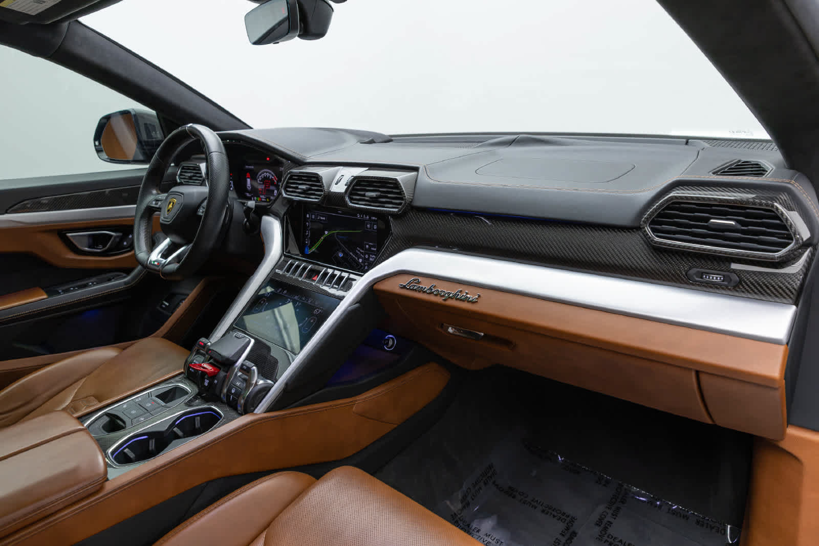 Used 2021 Lamborghini Urus AWD/4WD image 50