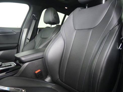 Certified 2024 BMW X4 xDrive30i image 11