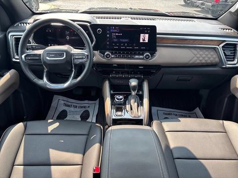 Used 2025 GMC Canyon Denali w/ LPO, Denali Black Edition AWD/4WD image 20