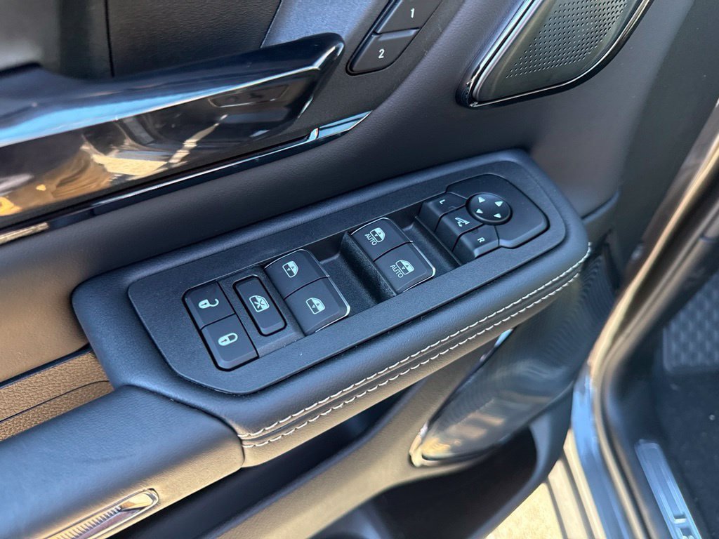 New 2027 RAM 1500 Limited AWD/4WD image 19