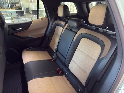 New 2026 Chevrolet Equinox ACTIV image 19