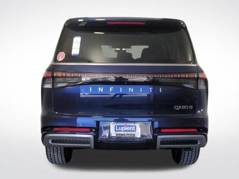Certified 2025 INFINITI QX80 Pure AWD/4WD image 4