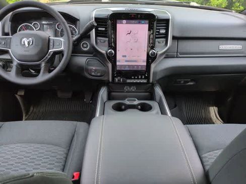 New 2026 RAM 3500 Big Horn AWD/4WD image 16