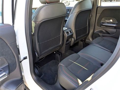 Used 2022 Mercedes-Benz GLA 35 AMG 4MATIC image 31