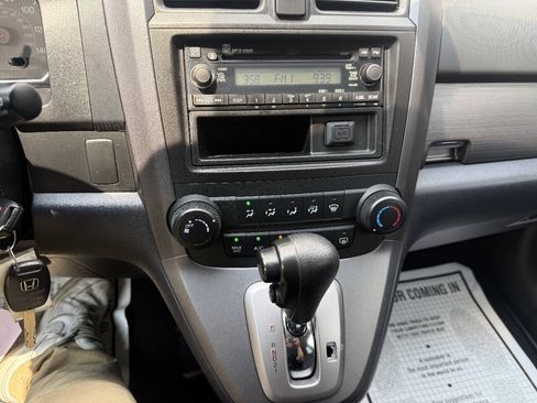 Used 2009 Honda CR-V LX image 12