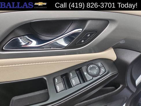 Certified 2023 Chevrolet Traverse LS FWD image 24