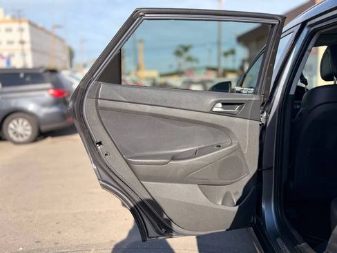 Used 2016 Hyundai Tucson Limited FWD image 25