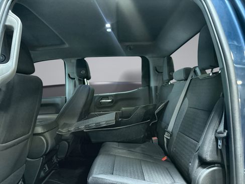 Used 2022 Chevrolet Silverado 1500 Custom Trail Boss w/ Safety Confidence Package AWD/4WD image 31
