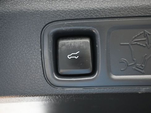 Used 2022 Lincoln Navigator L Reserve image 17