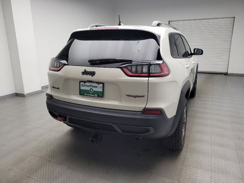 Used 2019 Jeep Cherokee Trailhawk w/ Cold Weather Group AWD/4WD image 7