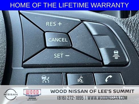 New 2025 Nissan Versa SR w/ Trunk Package image 26