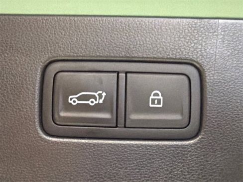 Used 2026 Hyundai Ioniq 9 SEL image 20