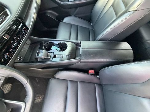 Used 2021 Nissan Rogue SL w/ Premium Package FWD image 17