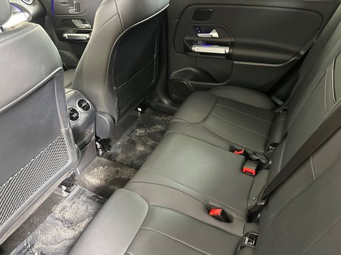 Used 2023 Mercedes-Benz EQB 300 4MATIC w/ Exclusive Package image 11