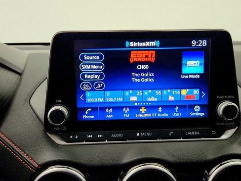 Used 2025 Nissan Sentra SR FWD image 17