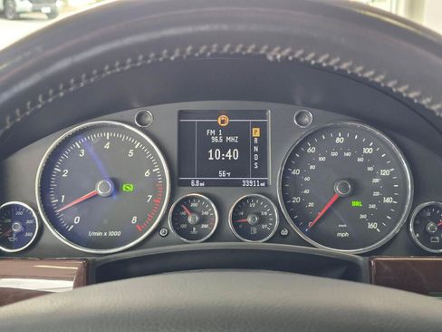 Used 2004 Volkswagen Touareg V8 AWD/4WD image 24