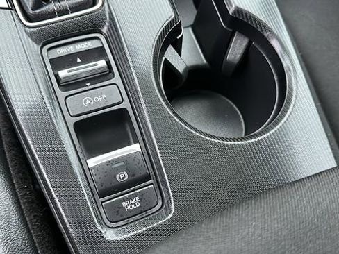 Used 2023 Honda Civic Sport image 18