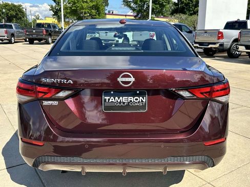 Used 2025 Nissan Sentra SV FWD image 3